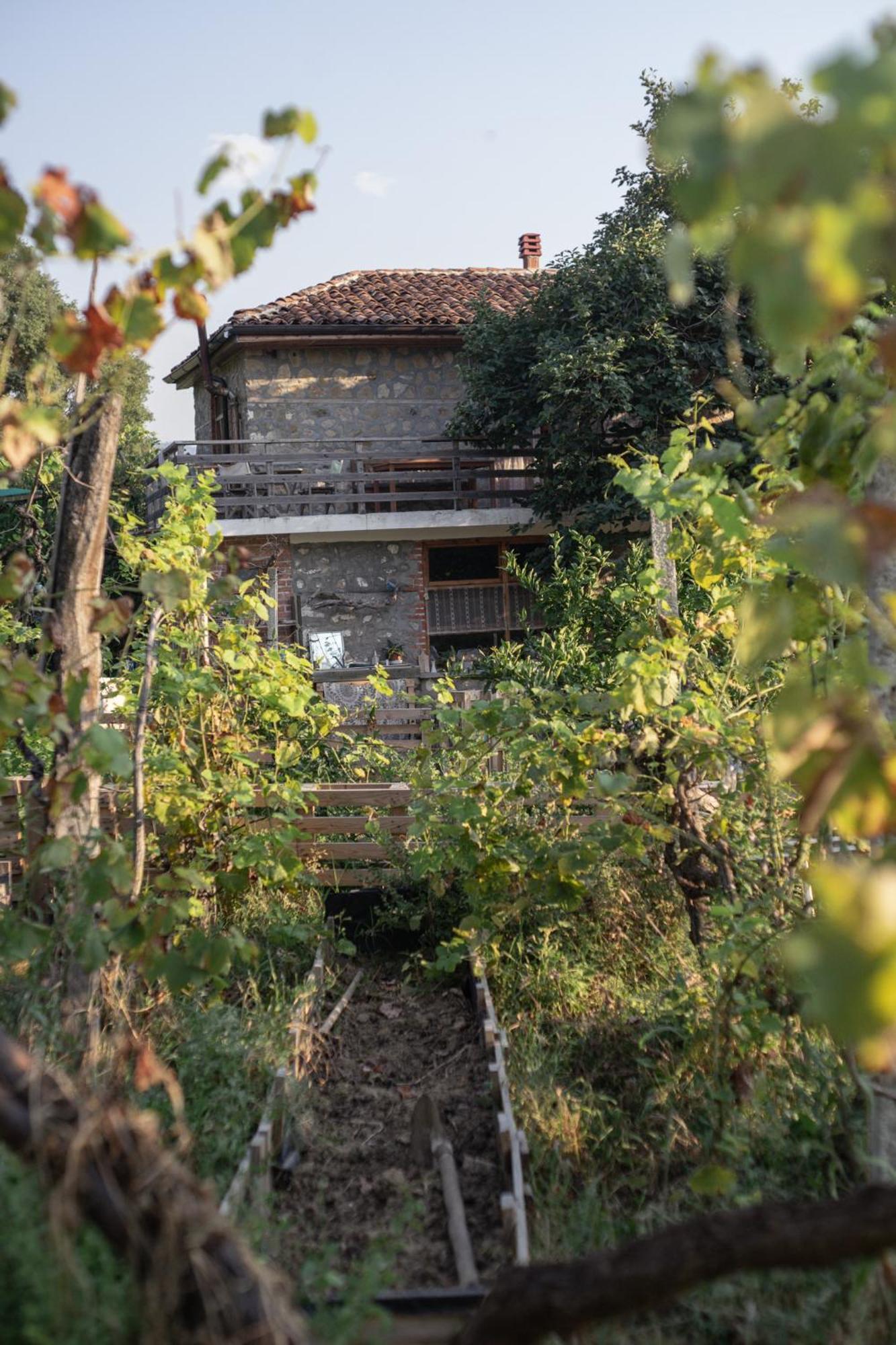 The House In The Village Pellumbas Exterior foto